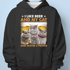 Custom Photo I Like Beer And My Cats - Dog & Cat Personalized Custom Unisex T-shirt, Hoodie, Sweatshirt - Gift For Pet Owners, Pet Lovers