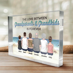 The Love Between Grandparents And Grandkids Knows No Distance - Family Personalized Custom Rectangle Shaped Acrylic Plaque - Gift For Family Members