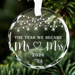 The Year We Became One - Couple Personalized Custom Circle Glass Ornament - Gift For Husband Wife, Anniversary